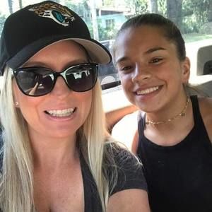 Meet your Posher, Tiffany